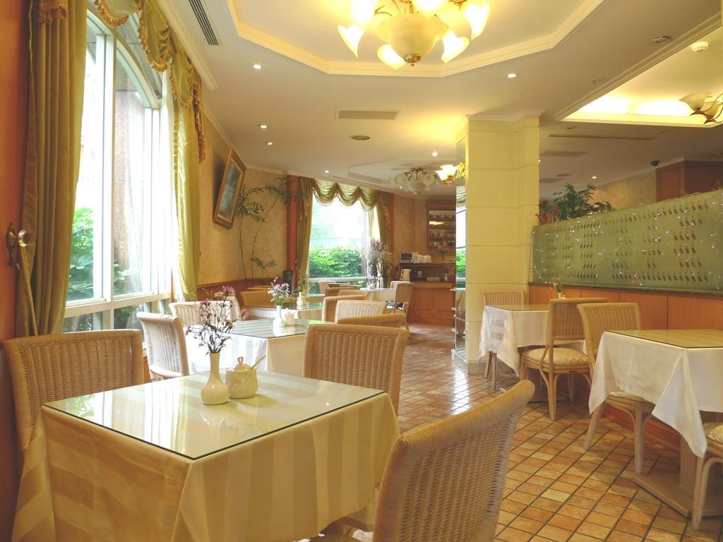 Hara Zuru Hotel Taoyuan Bagian luar foto