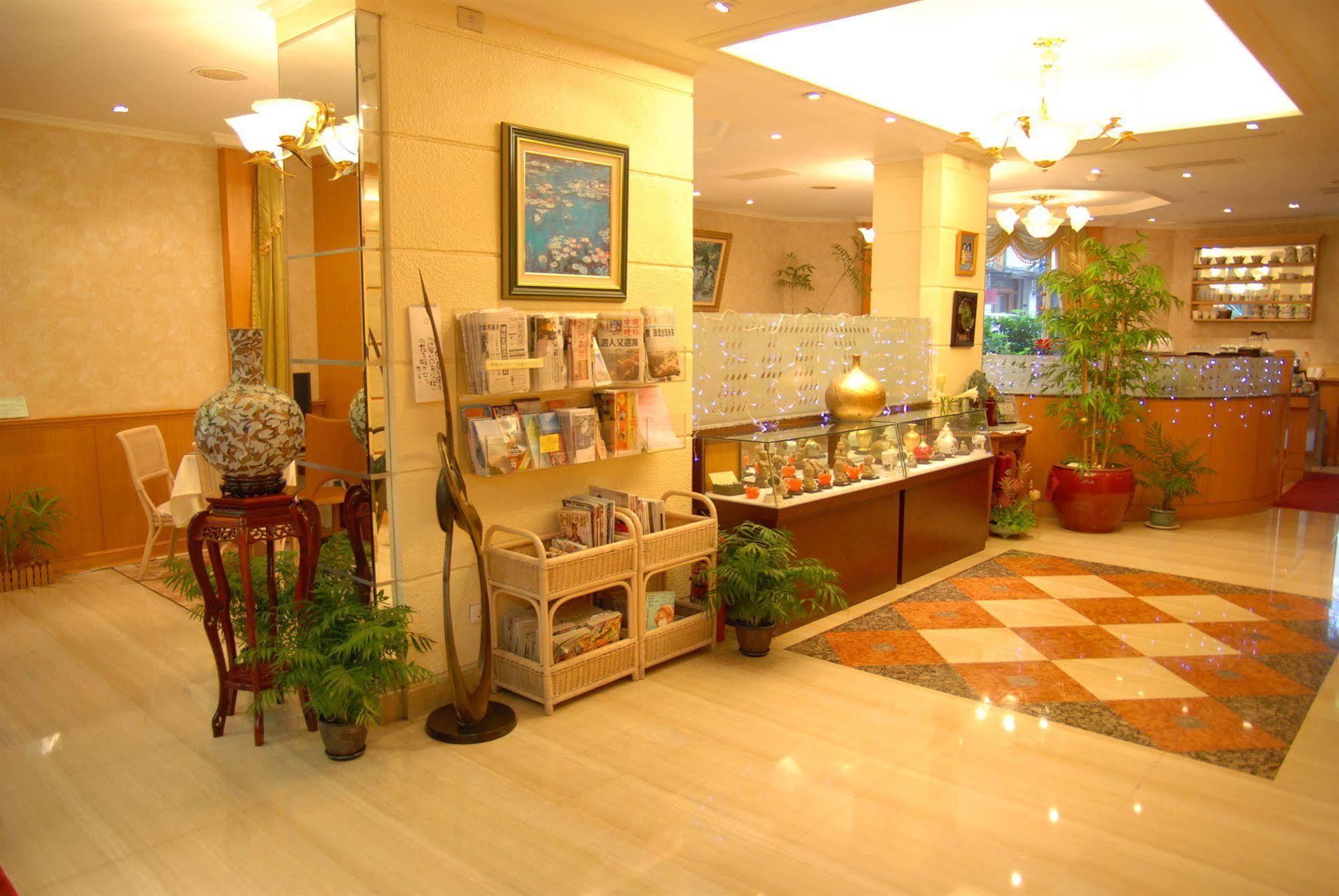 Hara Zuru Hotel Taoyuan Bagian luar foto